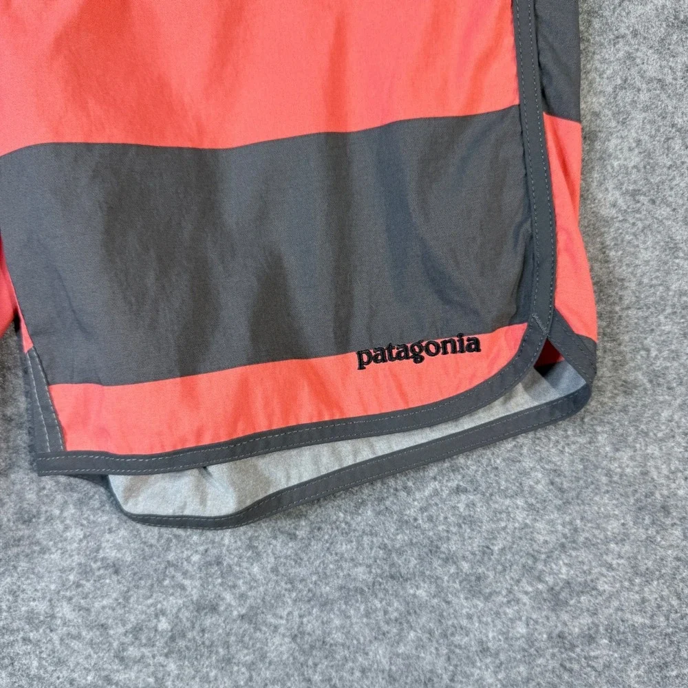 Patagonia Mens Swim Trunks‎ Board Shorts Striped Gray Coral Size 29